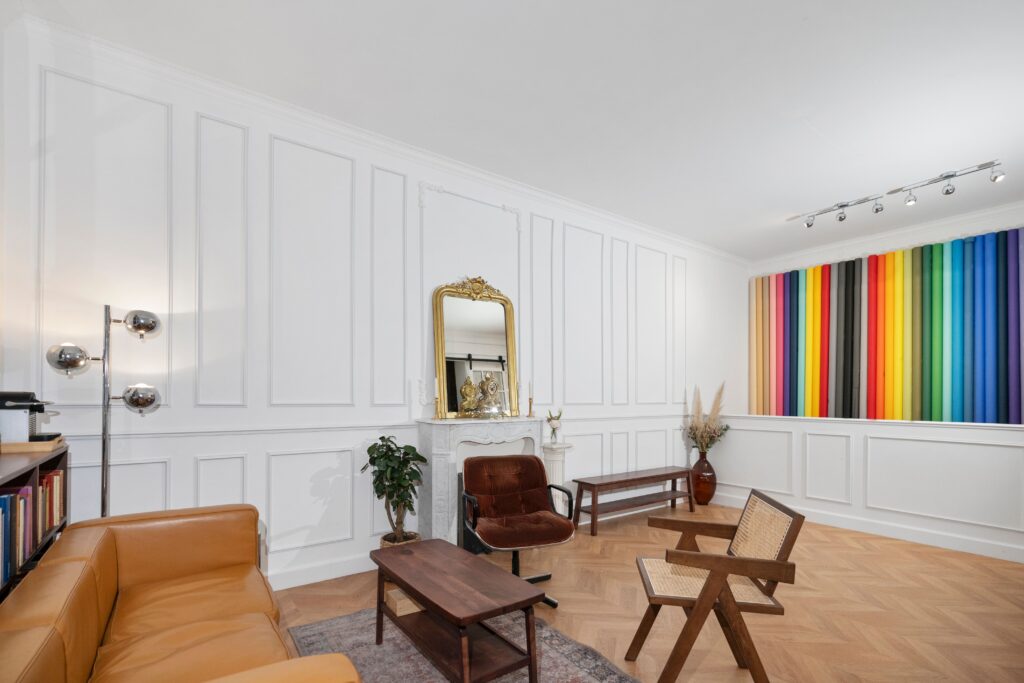 Le Studio Honoré - Espace lumineux avec fonds peints