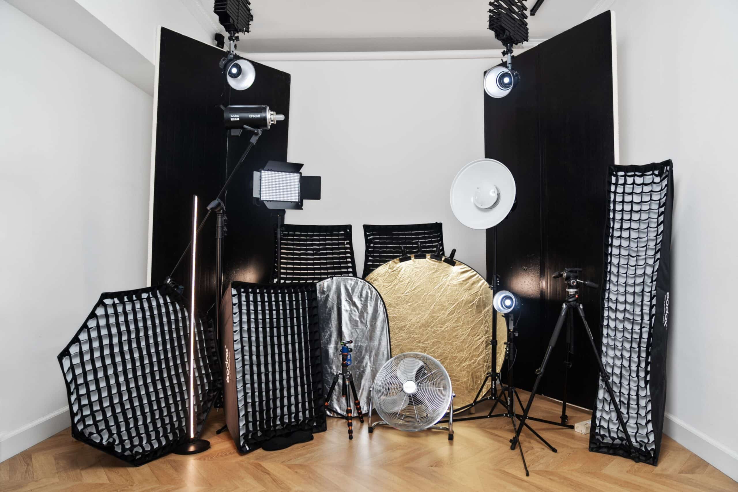 Équipement studio vidéo Paris - éclairage LED et flash professionnel